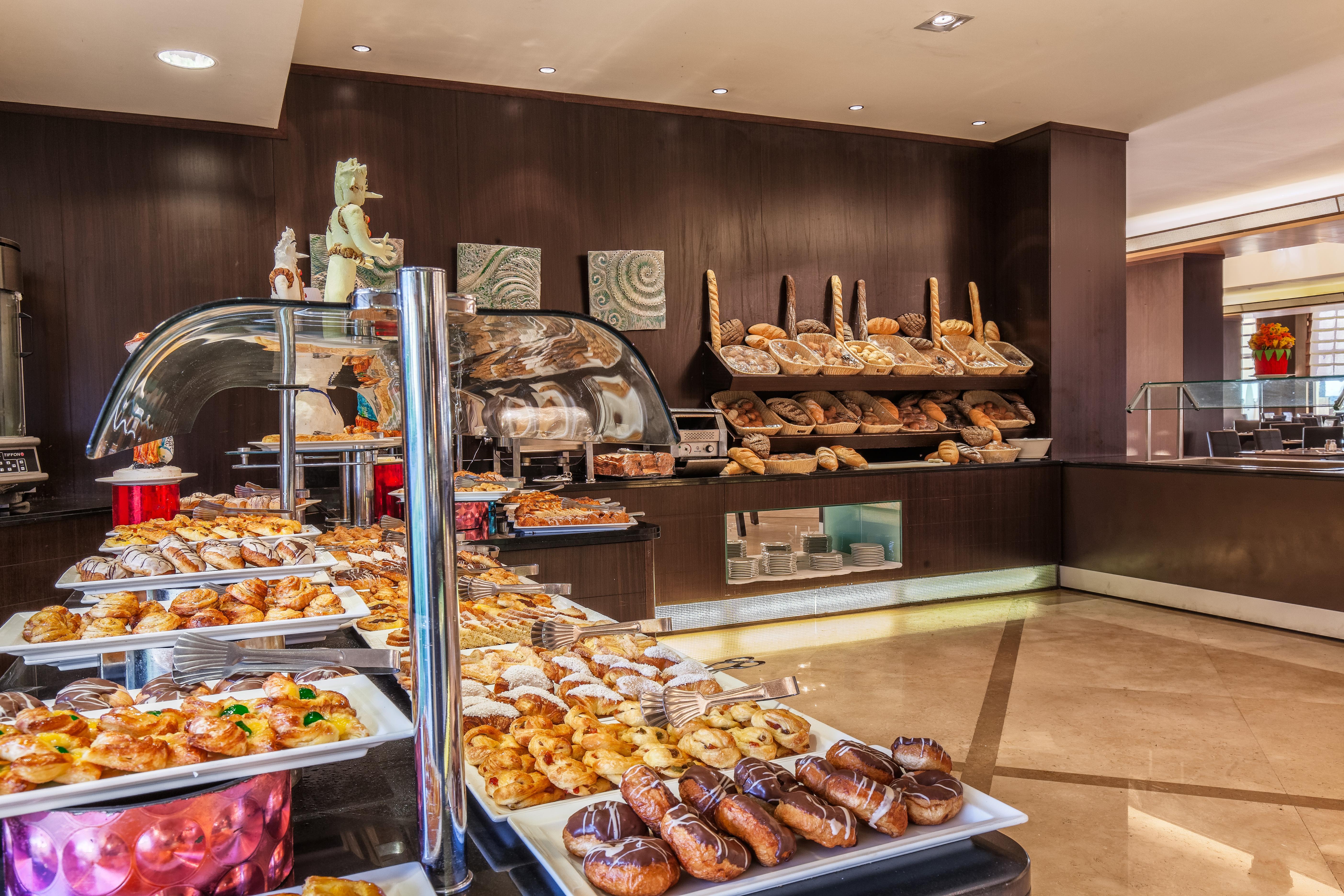 Cleopatra Luxury Resort Sharm El Sheikh Esterno foto The Bakery